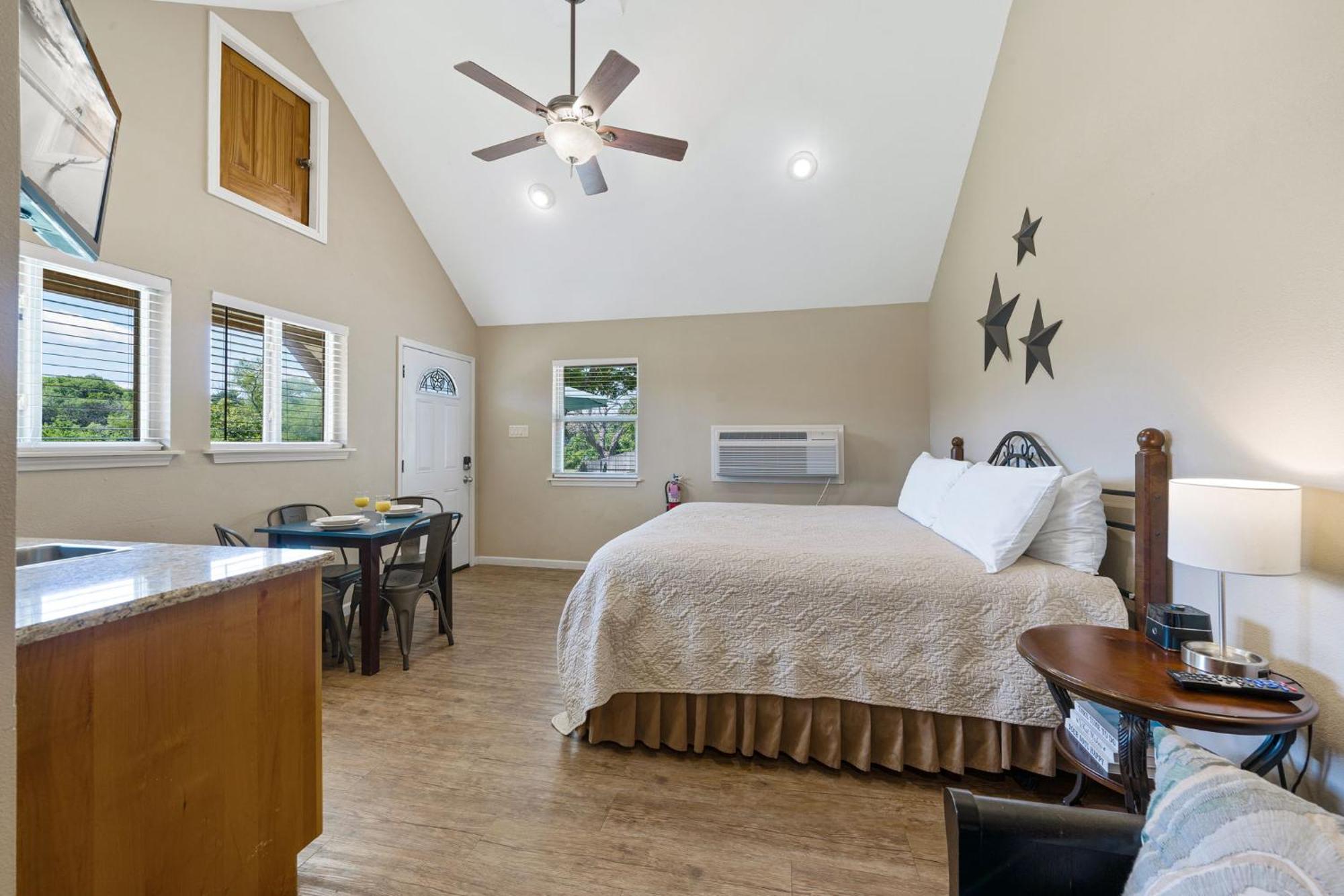 Blanco Riverside Cottages Luaran gambar